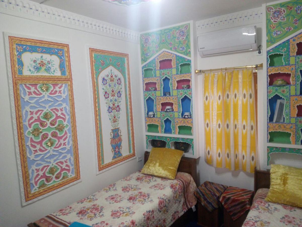Al Hilol Guesthouse Bukhara Exterior foto